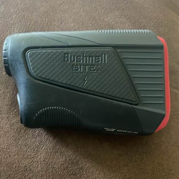 Used Rangefinder. Slope feature does not work. Distance in yards only. - Picture 2 of 4